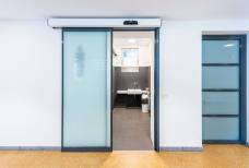 Lido di Bolzano: Bagno presso l'ingresso